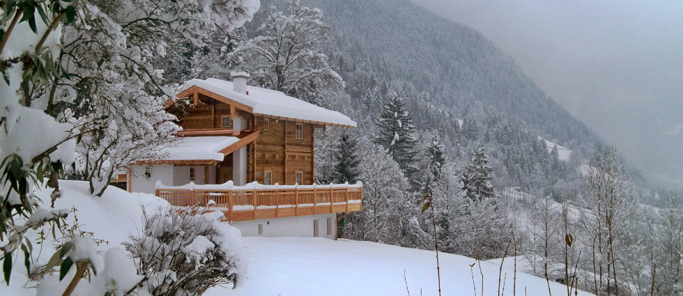 Snowy cottage "die Hütte"